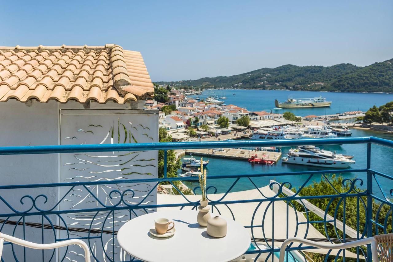 The Blue Hotel Skiathos Exterior foto